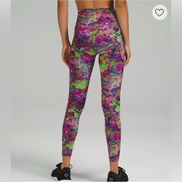 Lululemon Wunder Train HR Tight 25” legging - Picture 9 of 10